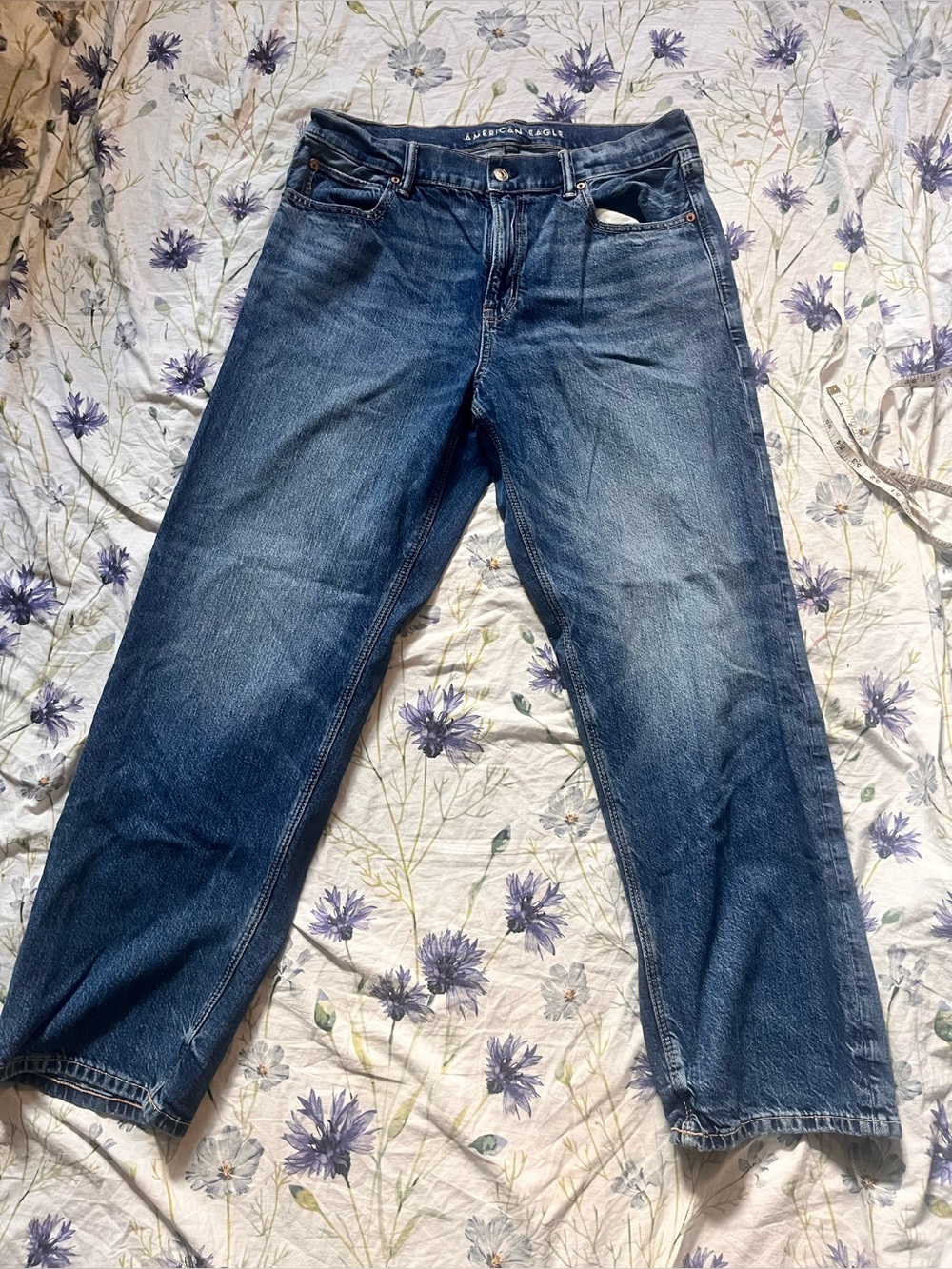 American Eagle High Rise Duster Straight Jeans Size 10 Buckle Detail Like New